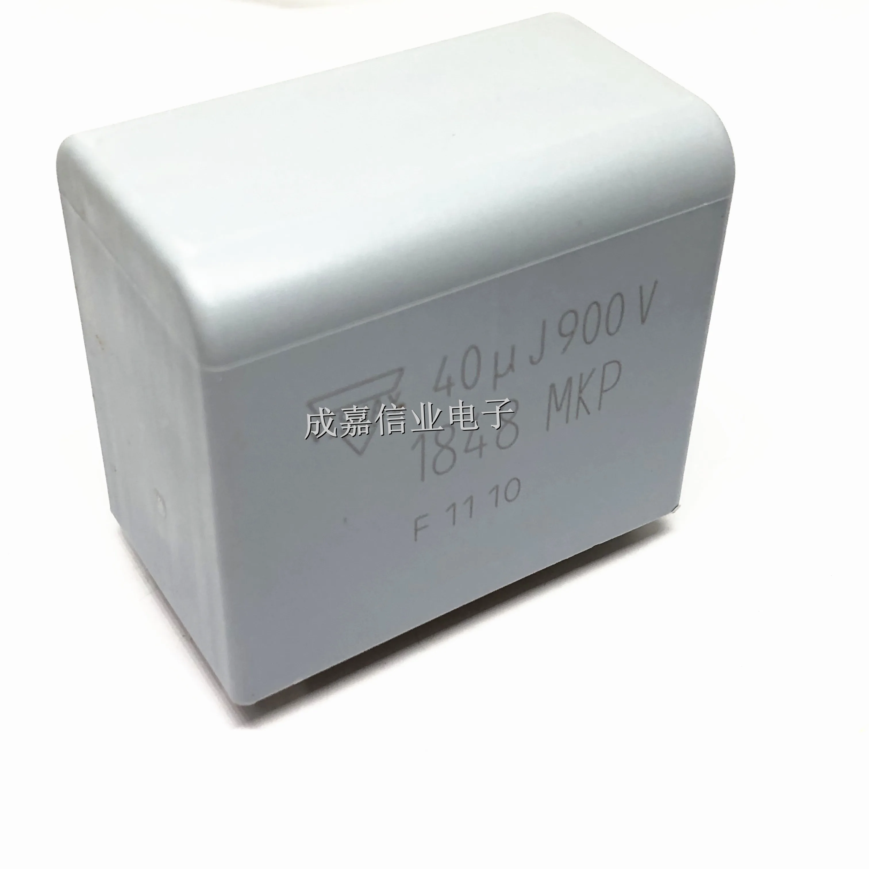 1pcs/Lot MKP1848640094Y5 Film Capacitors 40uF 900VDC 5% 4Pin 5mOhms Operating Temperature:- 40 C-+ 105 C