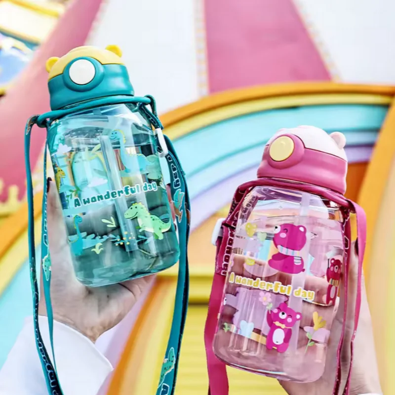 

650ML Kids Water Sippy Cup Kids Water Bottle with Straw and Handle Portable Drinking Bottle Cup Children