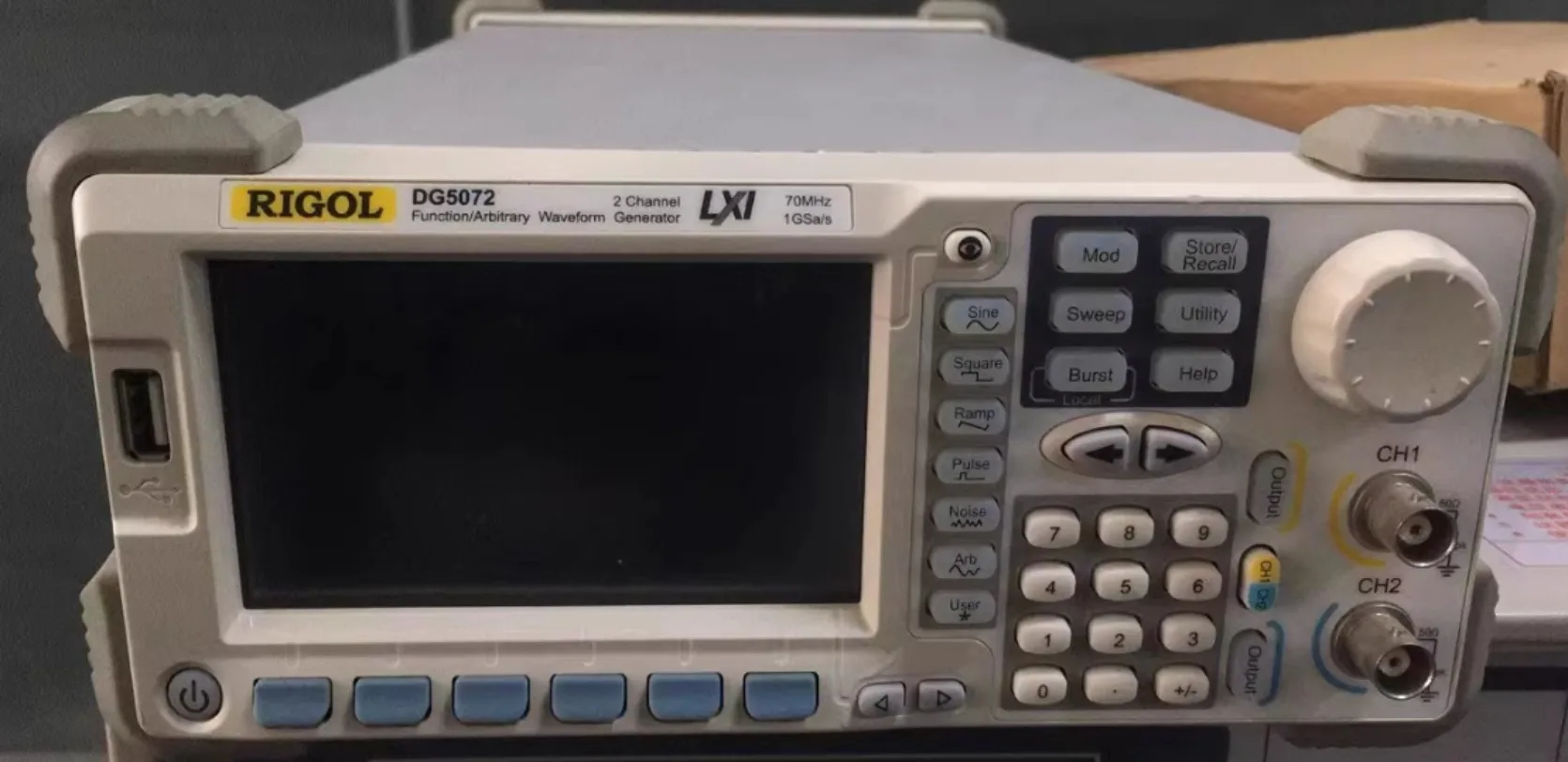 1pc Brand New RIGOL Waveform Generator DG5072 70MHz 1GSa/s 14bits 128Mpts 2 Channels*SY