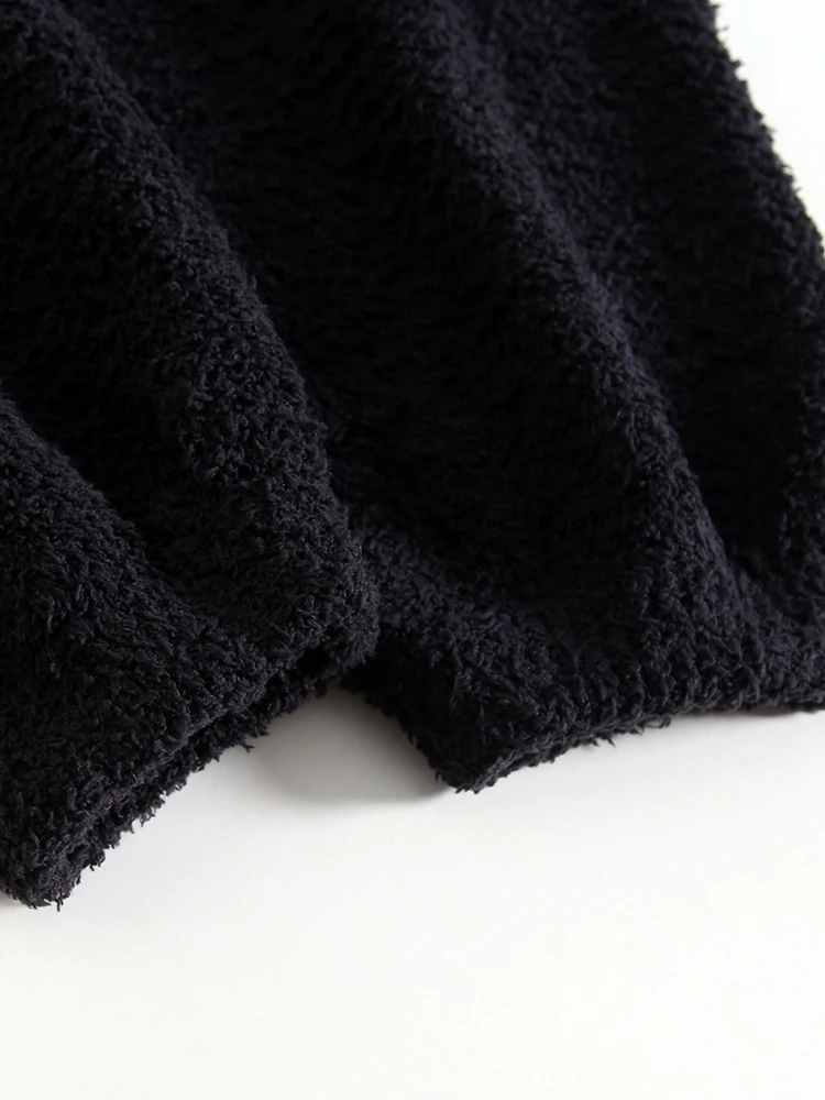 بيجامة مخملية سميكة دافئة لخريف وشتاء 2025 من الصوف كارتونية لطيفة ملابس منزلية غير رسمية يمكن ارتداؤها للنساء