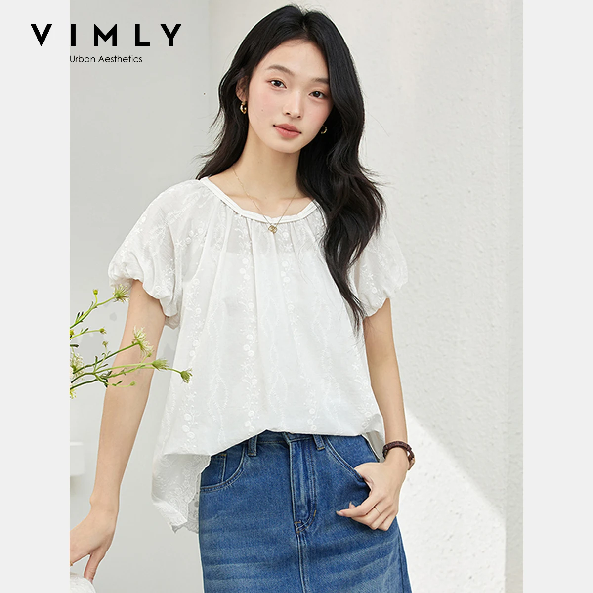 

VIMLY White Embroidered Cotton Short Sleeve Shirt Women's Summer 2025 New Loose Casual Crew Neck Puff Sleeve Woman Tops A1905