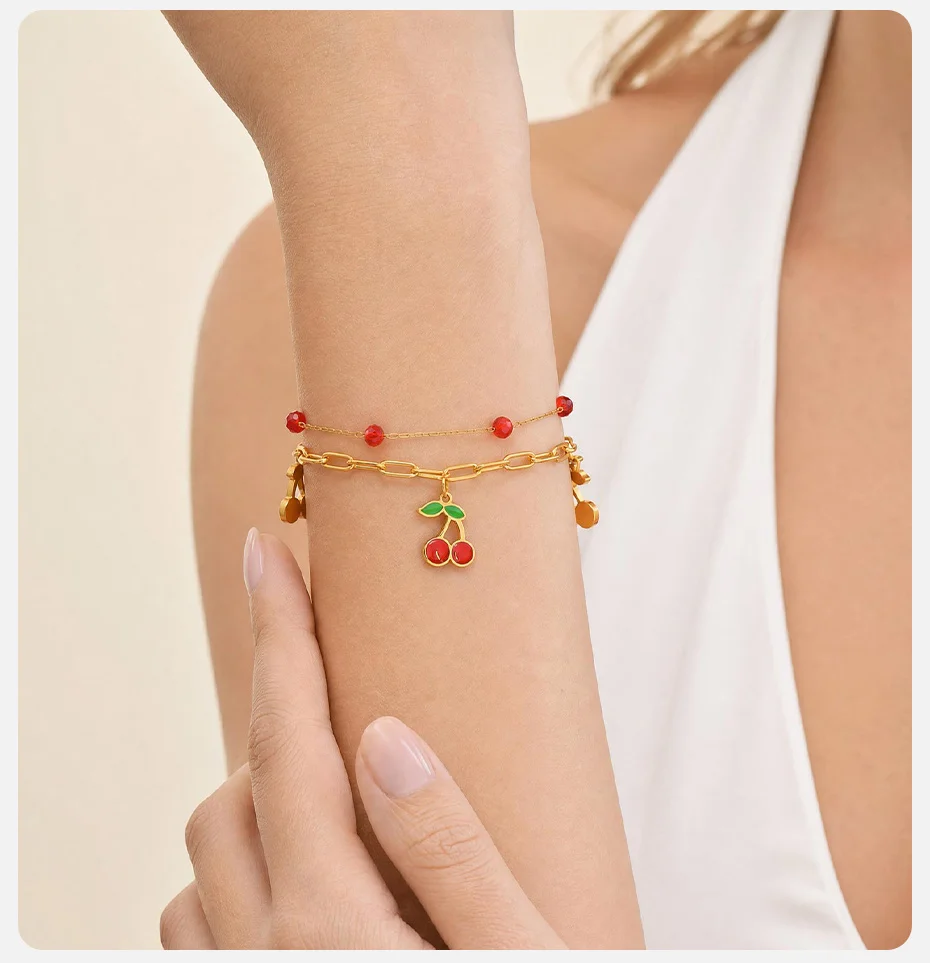 Vnox Boho Doppelschichtiges Vergoldetes Kirsch-Charm-Armband Süßes Niedliches Rotes Kristallperlen-Frucht-Armband Tägliche Accessoires Geschenk – Detail 3