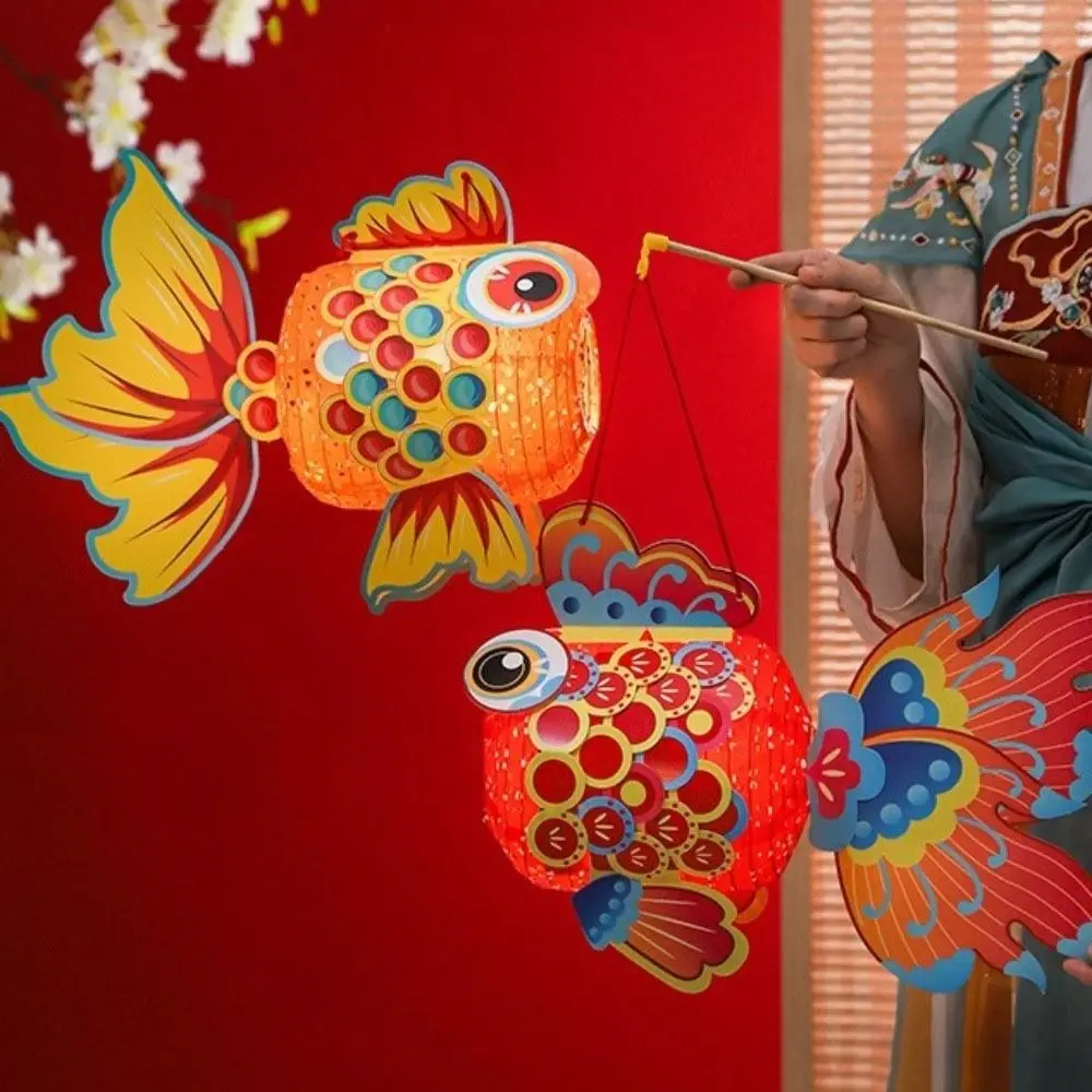 

Fish Middle Autumn Festival Lantern Paper Luminous DIY Lantern Material Kit PP Hand Made Ancient Style Handheld Lantern Children