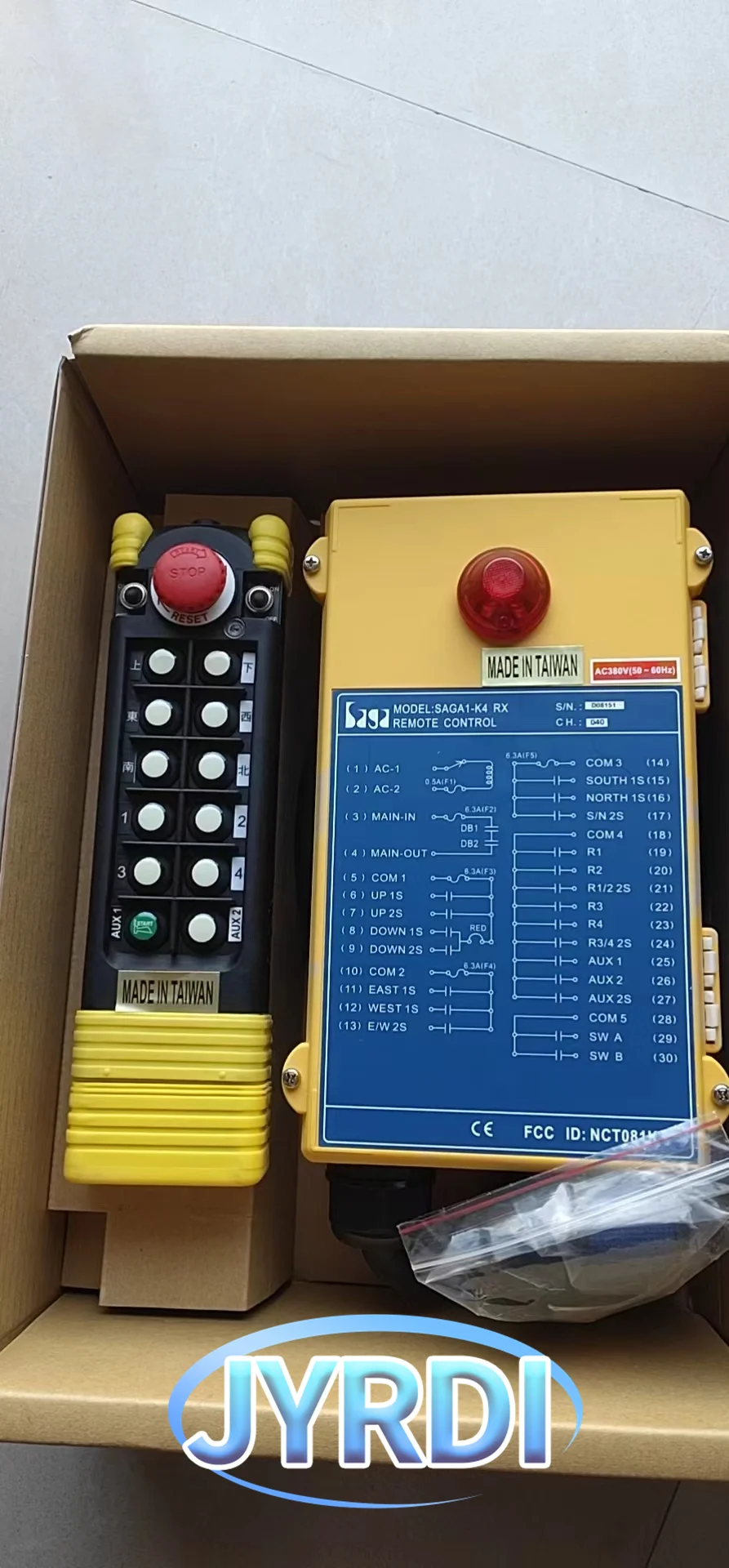 Saga-K4 8-Tasten-Funkfernbedienung mit doppelter Geschwindigkeit für industrielle Anwendungen, Kranfernbedienung, Hebezeug- und Brückenkran-Steuerung – Detail 3