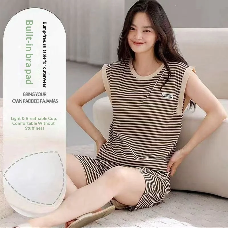 Summer Women's Chest Cushion Vest Sleepwear Home Suit Set Striped Round Neck Comfortable Vest Shorts Sleepwear Home Suit Set