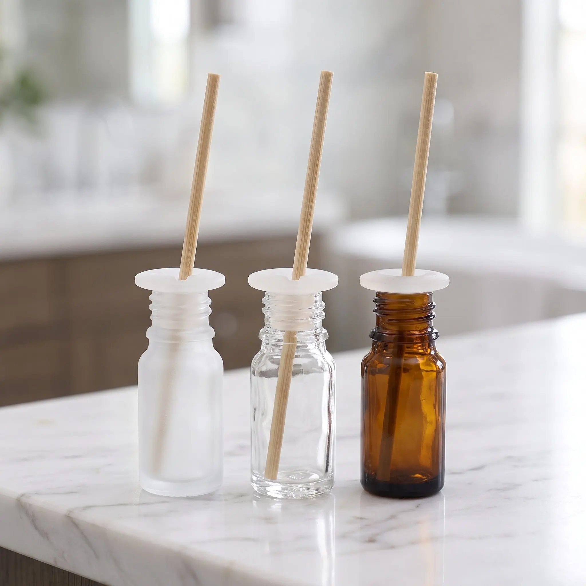 60Pcs Reed Diffuser Bottle Plug Plastic Insert Stopper with Pre-Drilled Hole for Aroma Stick Holder Diffuser Replacement view 5