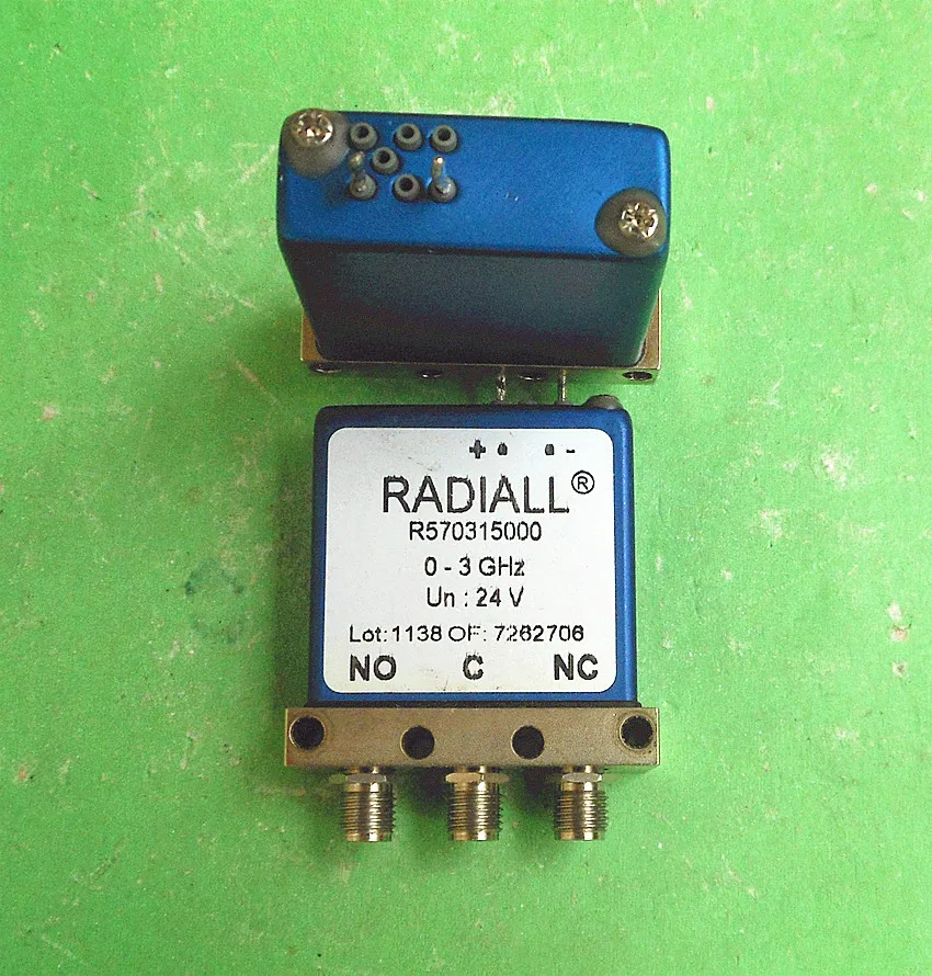 Radiall R570315000 R570313000 3 GHZ 24 v SMA rf coaxial microwave single-pole double-throw switch