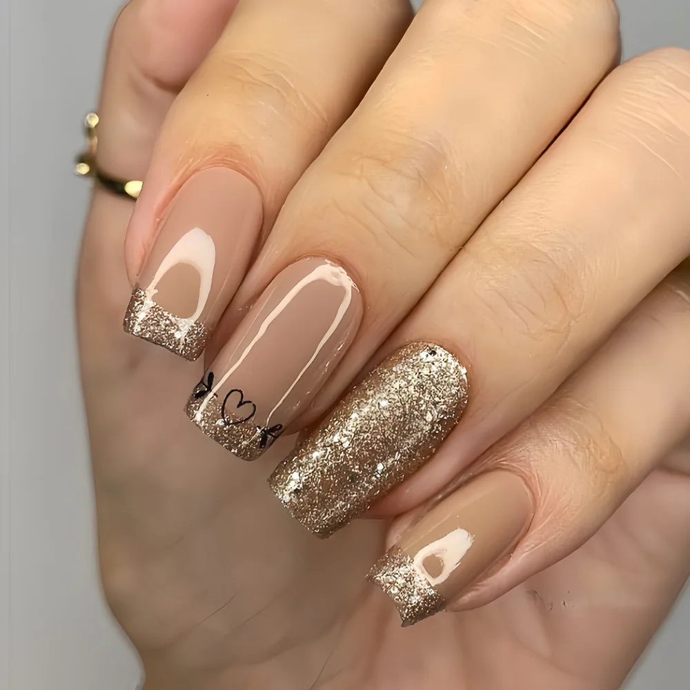 Faux ongles carrés simples et brillants, 24 pièces, avec colle, poudre à paillettes, Patch à pression française sur les ongles, pointes portables de haute qualité