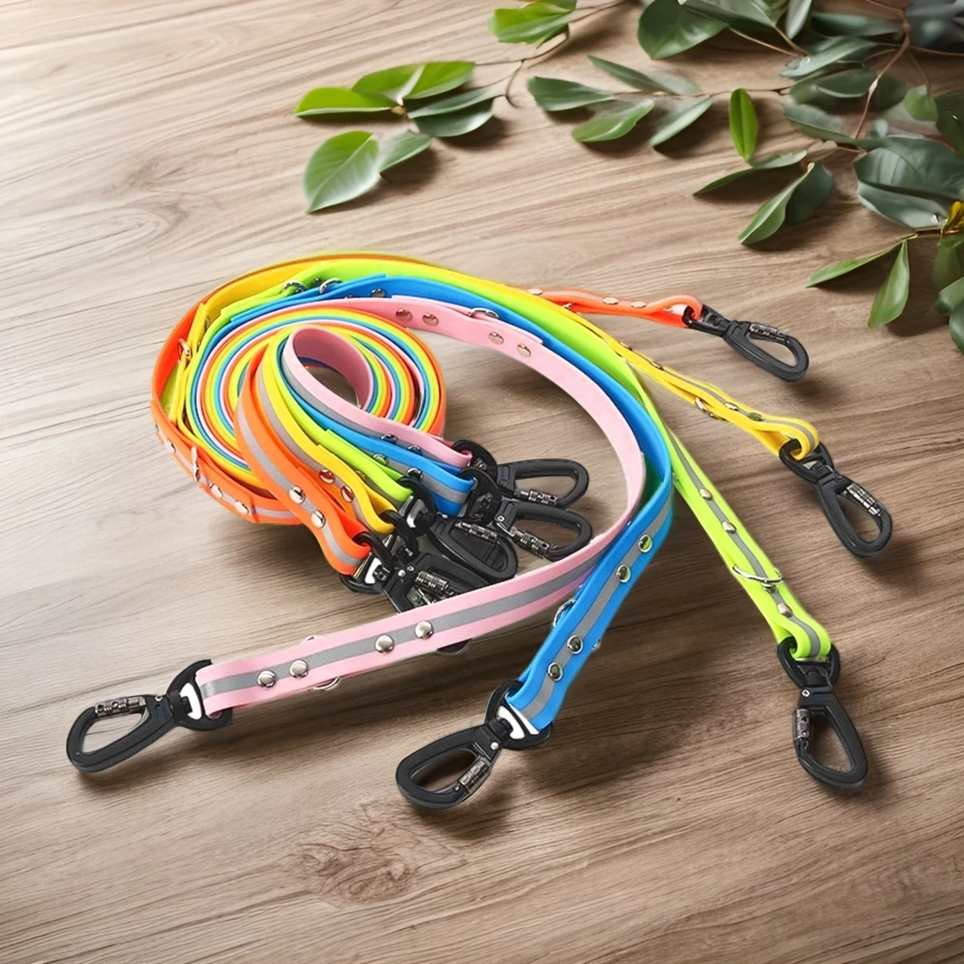 PVC Waterproof Dog Rope Reflective Dog Safety Leash High Strength Locking Alloy Hook Buckle Soft Double-ended Pet Dog Chain