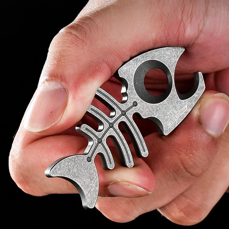 Outdoor Multifunctional EDC Stainless Steel Fish Bone Bottle Opener Keychain Pendant for Men Creative Small Gift