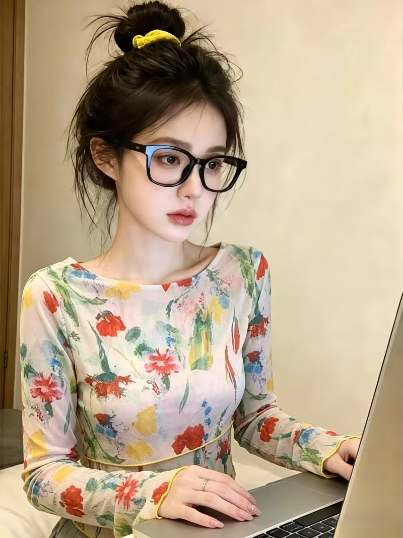 

Advanced Feeling Long Sleeve round Neck Printed T-Shirt Women's Summer New Style Super Beautiful Youthful Sun Protection Top