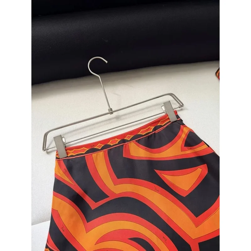 2026 Wonmen Orange Geometric Vortex Print Silk Short Skirt