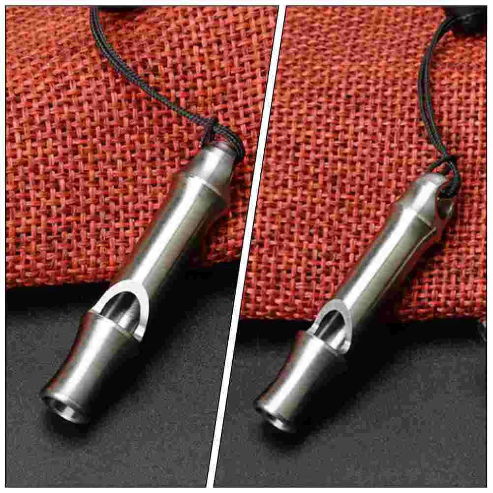 Whistle Sports Keychain Metal Emergency Craft Titanium Alloy Hanging Decor Camping Child Party Favors