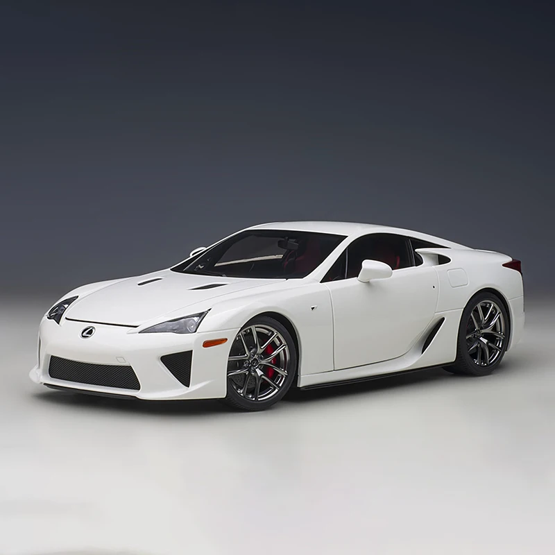 AUTOart Lexus LFA Automodelle im Maßstab 1:18, Sammlerstück, Druckguss-Modellfahrzeug, fertiges Produkt, Weihnachtsgeschenke, jetzt versenden