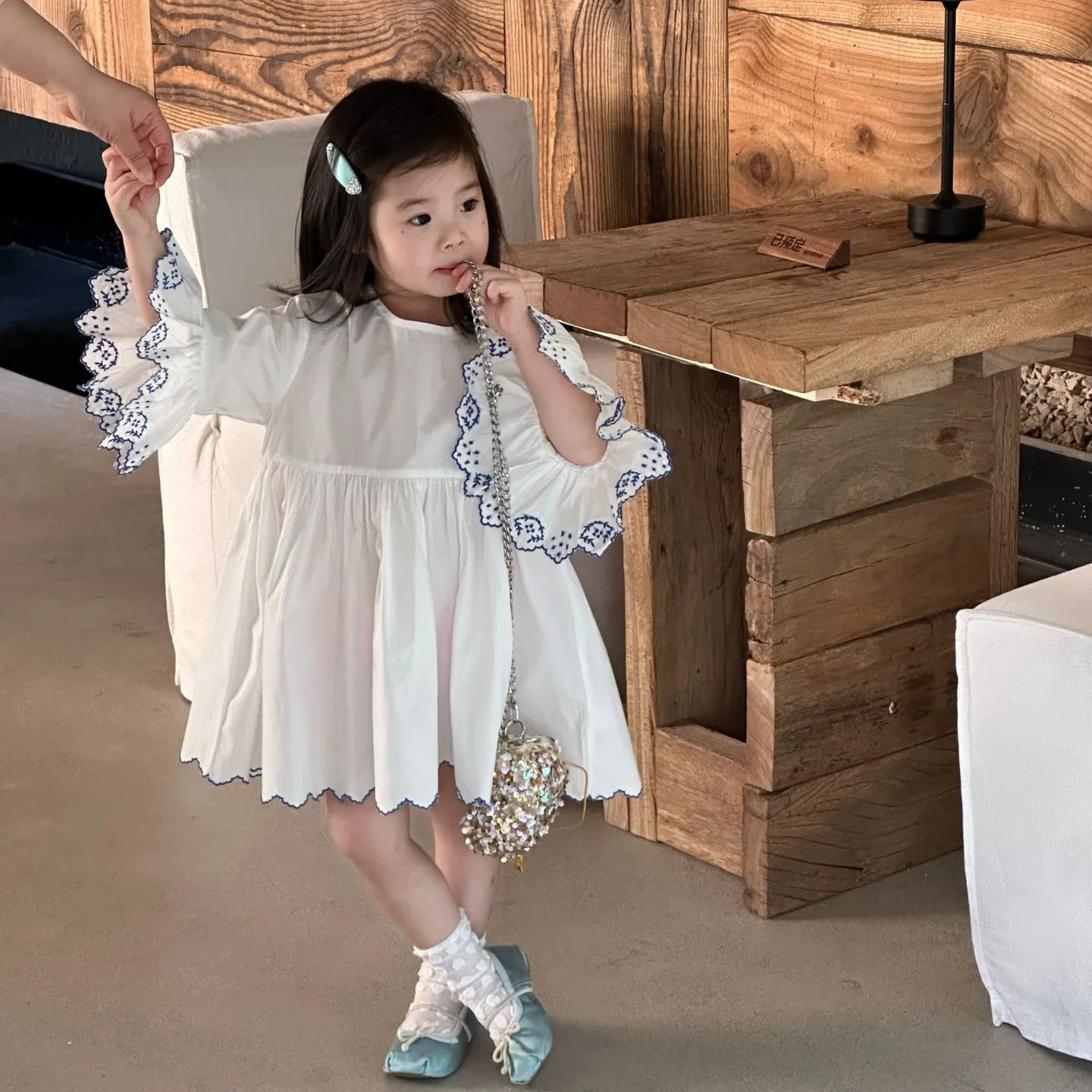 

2026 Spring Children Girls Dress Cotton Bubble Long Sleeve Kids Girls Princess Dress Blue Embroidery Toddler Babys Girls Dresses