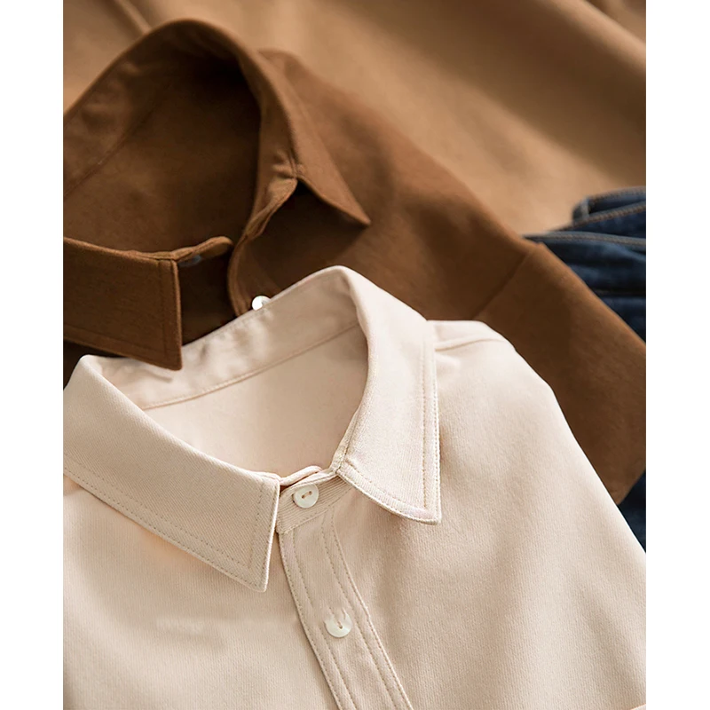 

Women's Long Sleeve Fleece Lined Corduroy Shirt Loose Layering Thickened Autumn Winter Outerwear Collar Button Detail