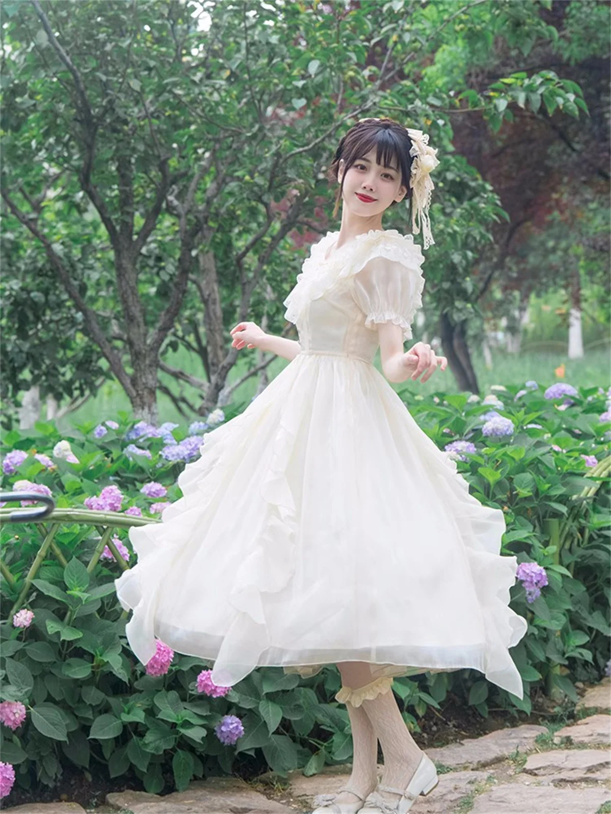 Robe Cosplay Lolita de Style Romantique Japonais pour Fille, Tenue Élégante à Volants, Couleur Unie, Col Claudine, Manches Bouffantes, Nministériels d Papillon et Ruban