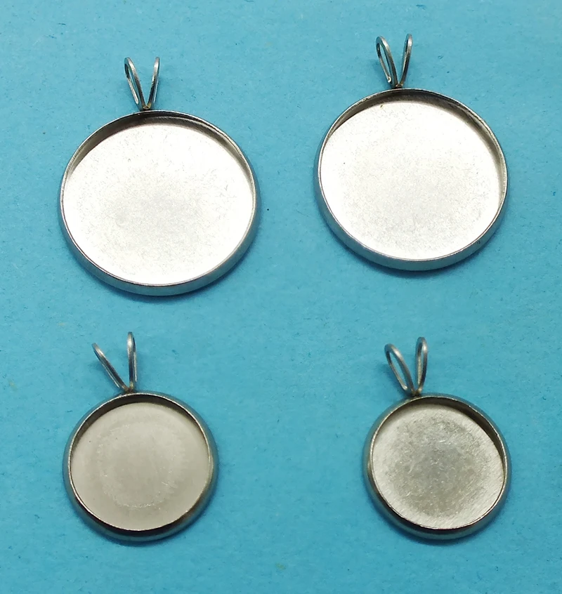 

diy 200pcs Stainless steel Necklace Pendants Blank Base Fit Photo Glass Cabochon Cameo Settings Jewelry