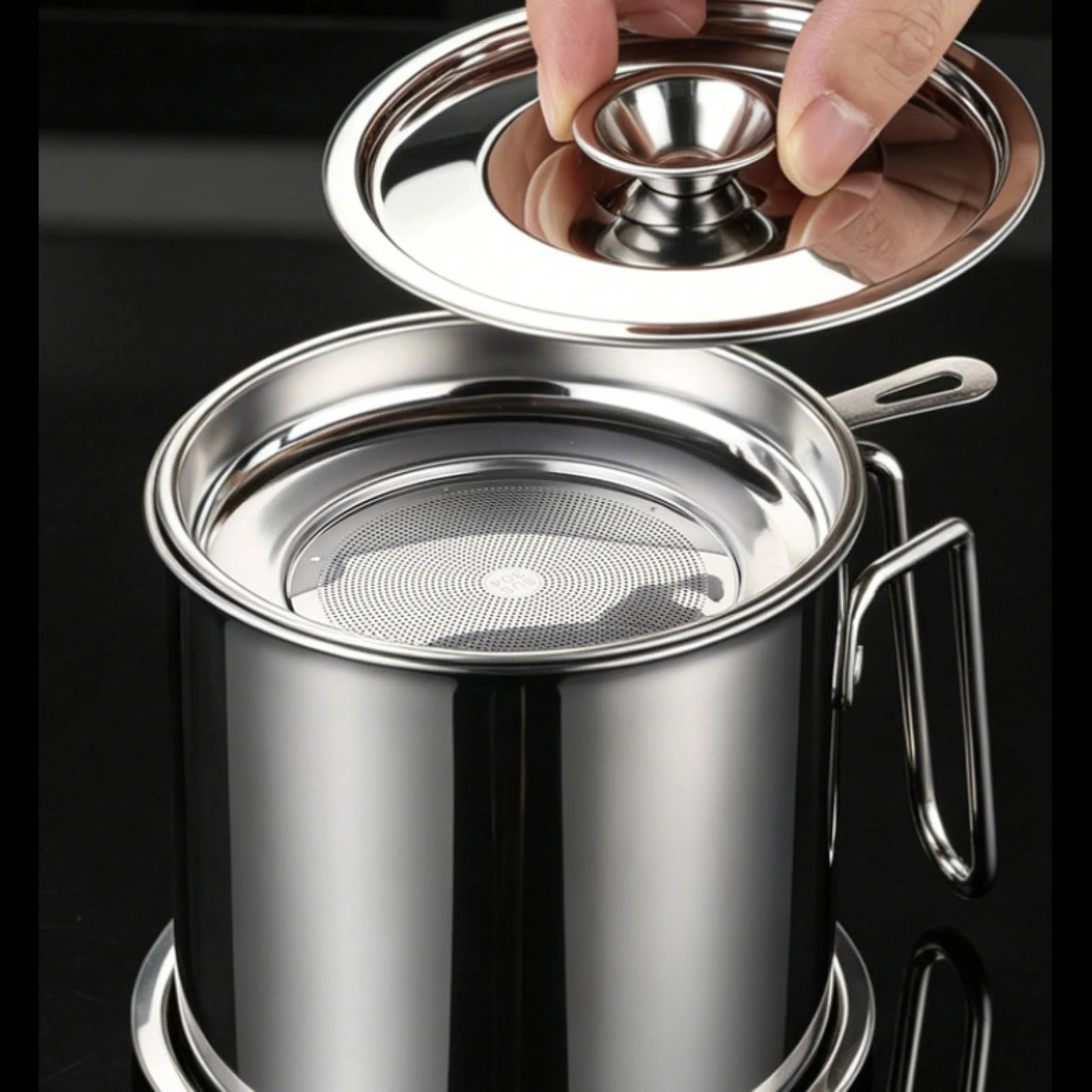 Oil Filter Pot Stainless Steel Cooking Oil Container with Strainer Grease Container with Strainer Pouring Lip Cookware view 5