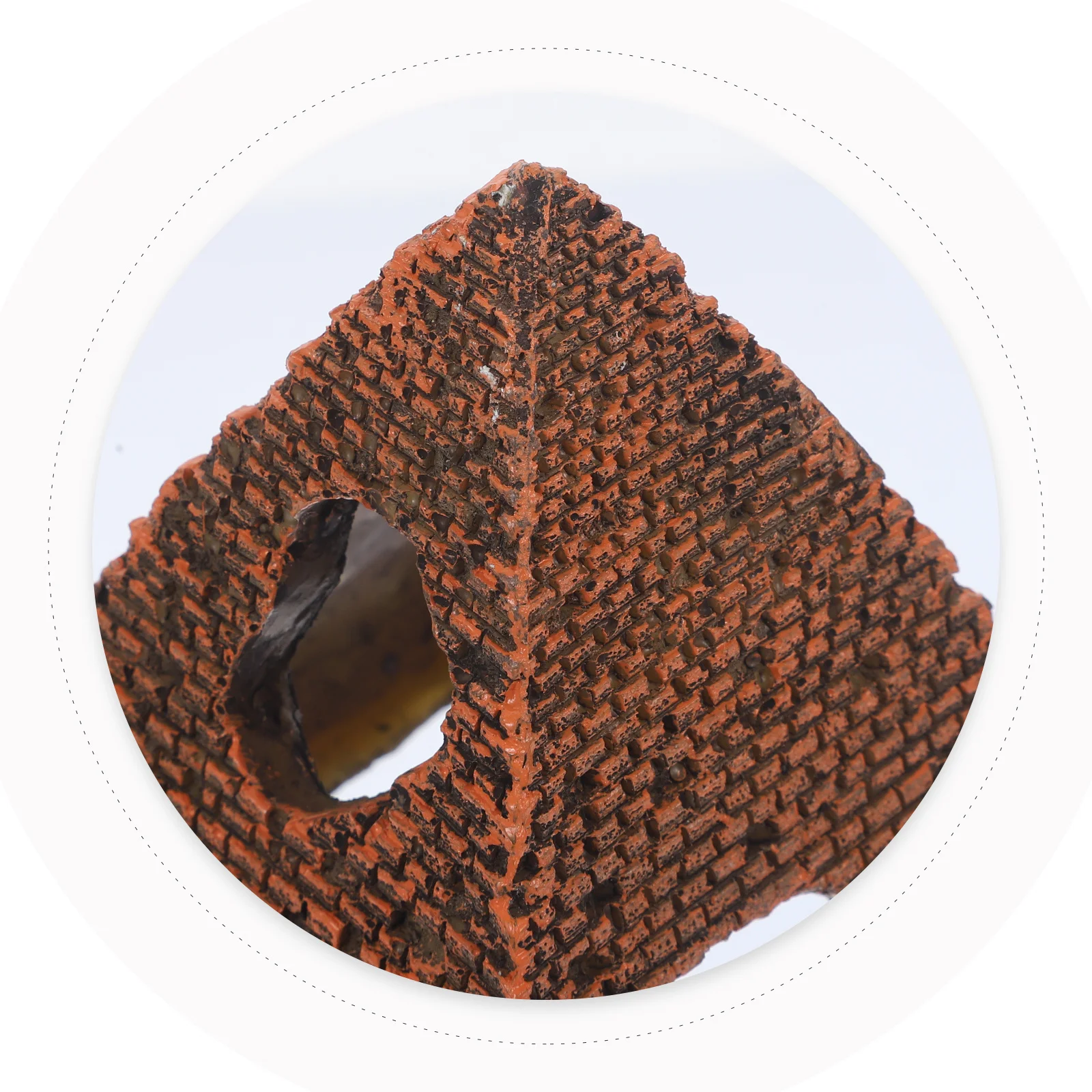 

Fish Tank Pyramid Decorative Resin Habitat Size M Aquarium Artificial Shrimp Fish Natural Living Environment Resin Habitat