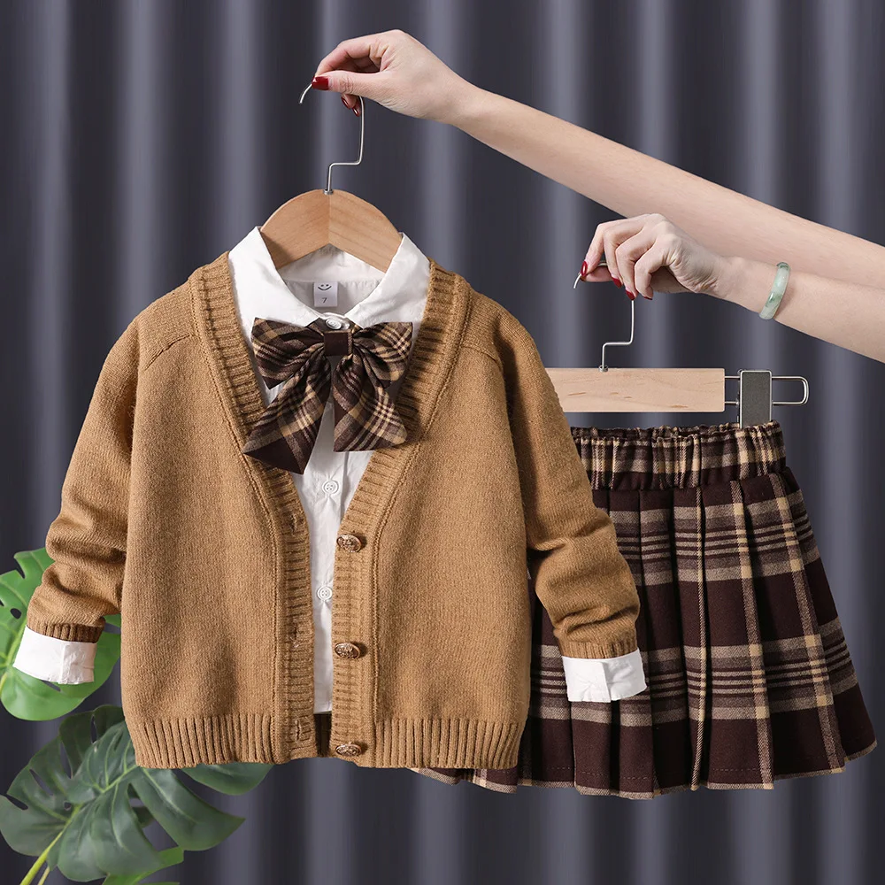 Girls Sweet  Suits Autumn Outfit  Baby College Wind Spring Grid Pleated Skirt+Sweater Cardigan+Shirt 3pcs Sets Kids