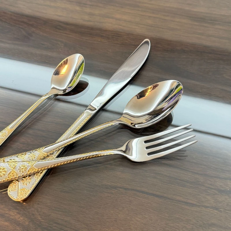 Palace style stainless steel tableware set with exquisite patterns, steak knives, forks, spoons, 8pcs spoon and fork set