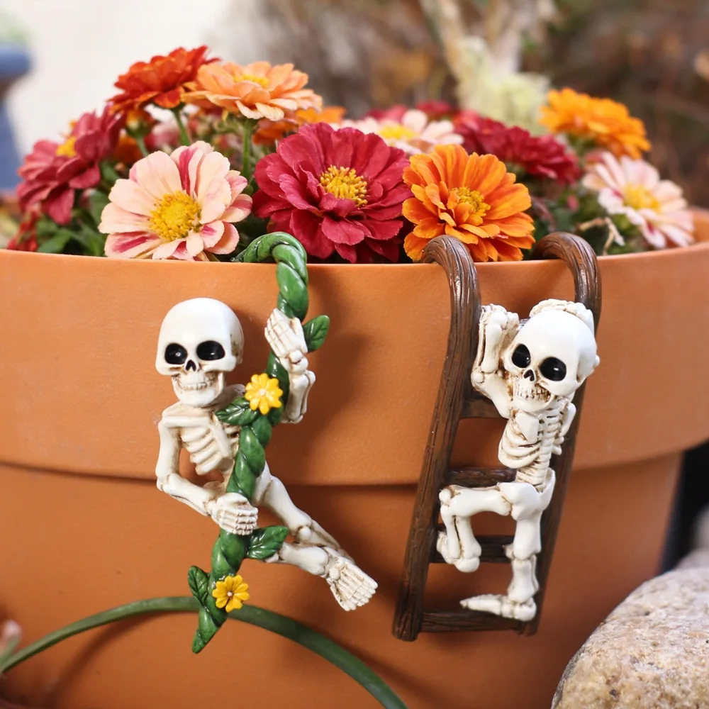 Ladder Skull Hanging Statue Resin Crafts Flower Pot Hanging Decor Garden Lawn Ornaments Home Balcony Plant Decor Sculpture