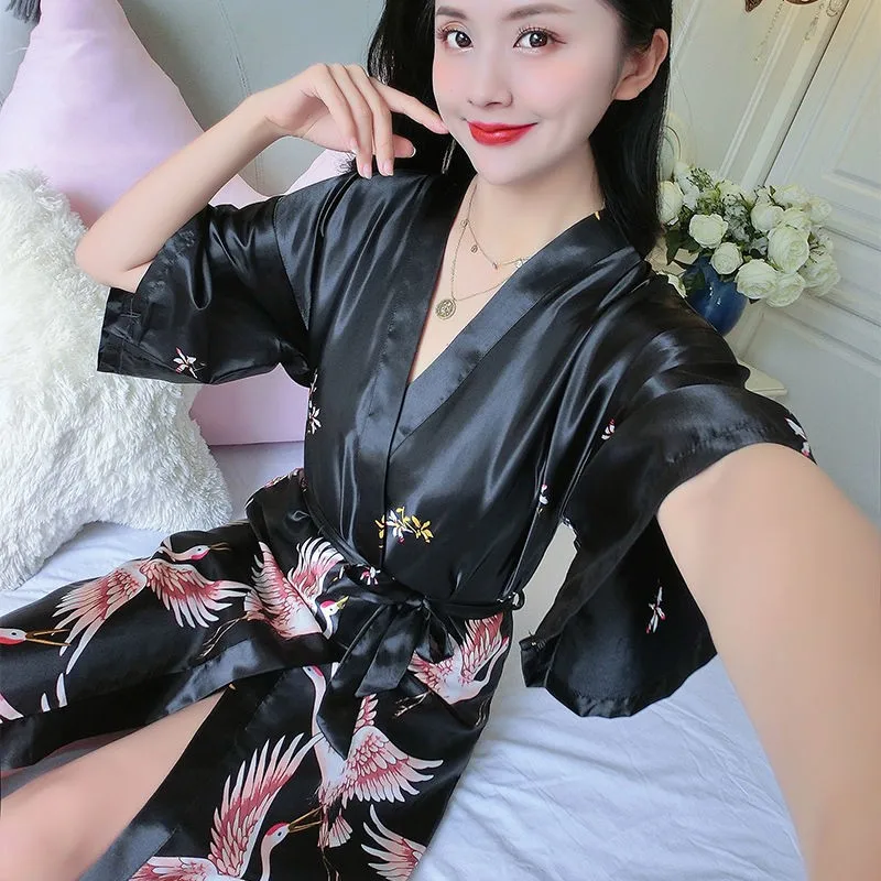 

Bride Robe Wedding Party Loungewear Kimono Bathrobe Gown Women Nightgown Print Crane Sleepwear Satin Nightwear Intimate Lingerie