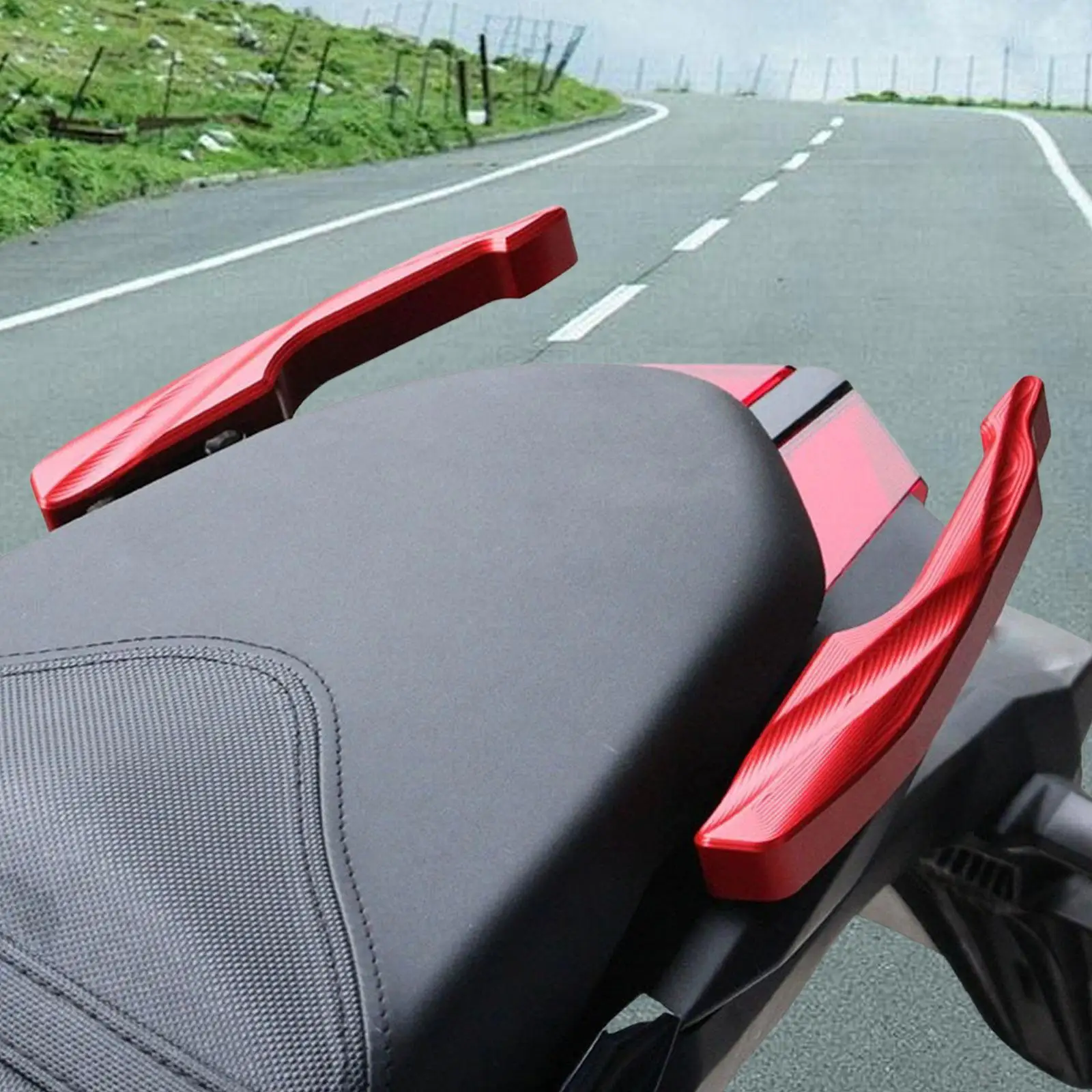 

Aluminum Alloy Rear Armrest Motorcycle Accessory Fitment Handle for Honda CBF190 CB190R Rear Position