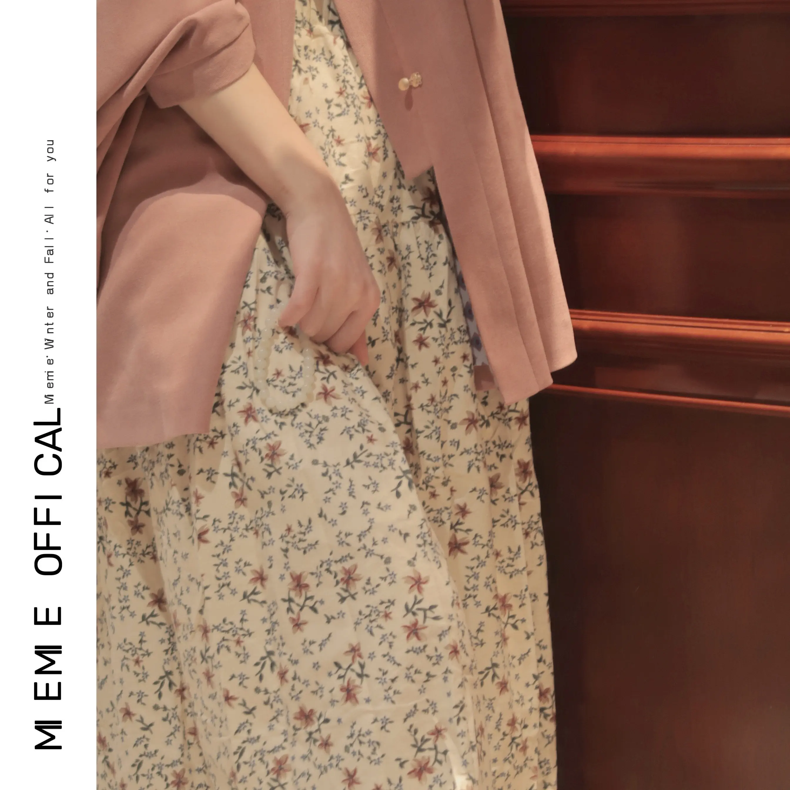 

Нежная винтажная юбка с цветочным принтом, свободного кроя, повседневная, с эластичной талией, длинная, женская, для работы, с элегантным дизайном, осенняя коллекция.