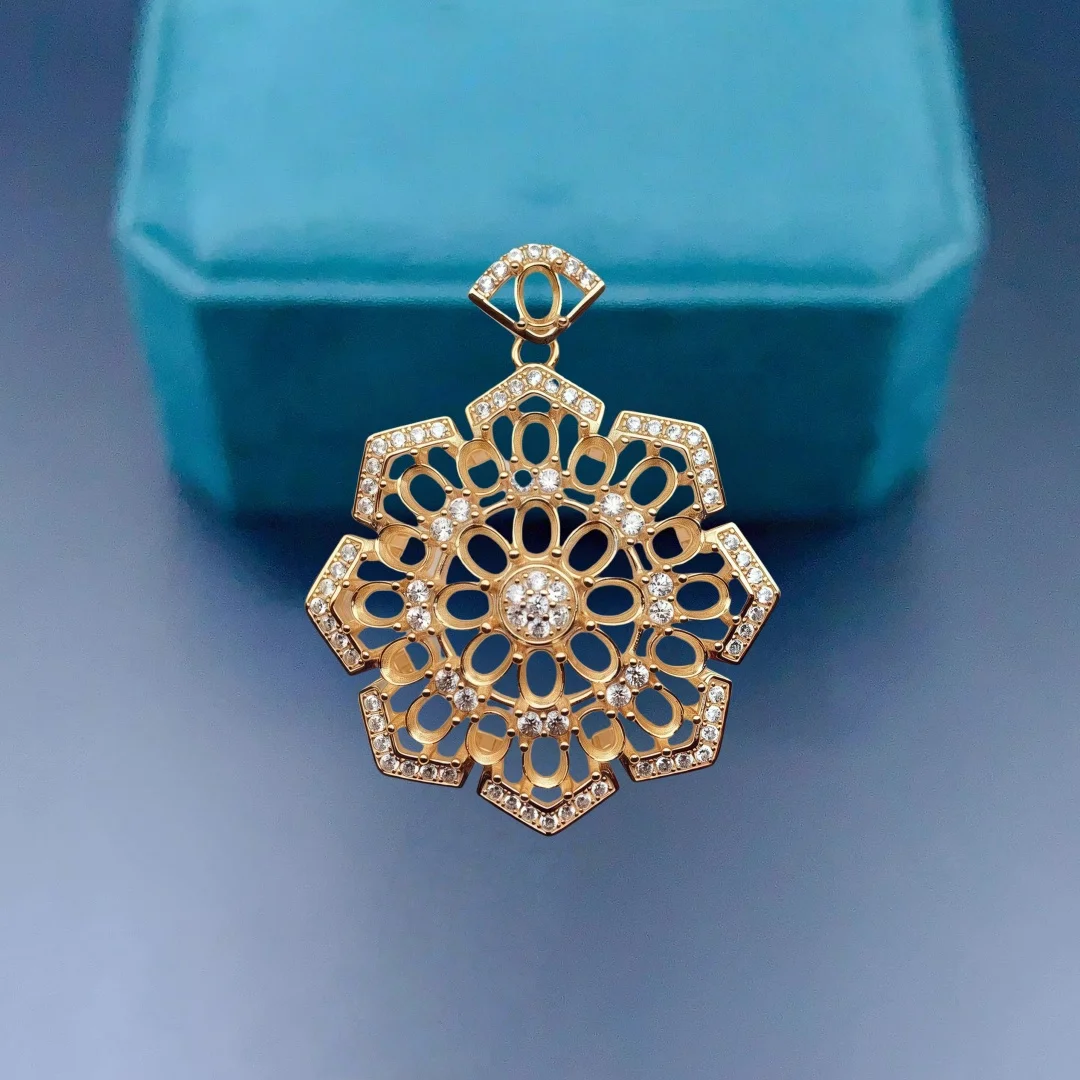 

L S925 Sterling Silver DIY Empty Holder Pendant Settings 3*4 Oval Stone Fine Charm Jewelry Luxury Zircon Flower Design for Woman