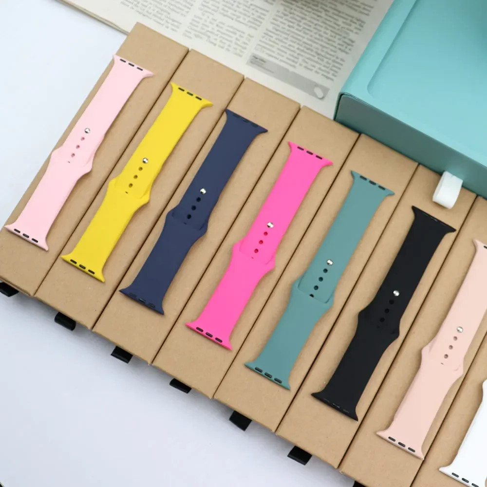 Cinturino in Silicone per cinturino Apple Watch 44mm 45mm 40mm 41m 42-38mm 45mm bracciale sportivo iwatch series 8 7 6 5 4 SE 9 10 Ultra 2 49mm