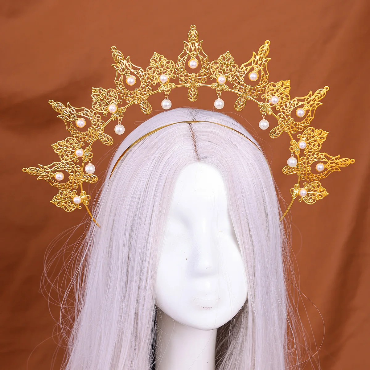 Trendy Divine Halo Women's Baroque Tiara Neutral Exaggerated Eye-Catching Hair Accessory for Party Banquet Holiday image 2