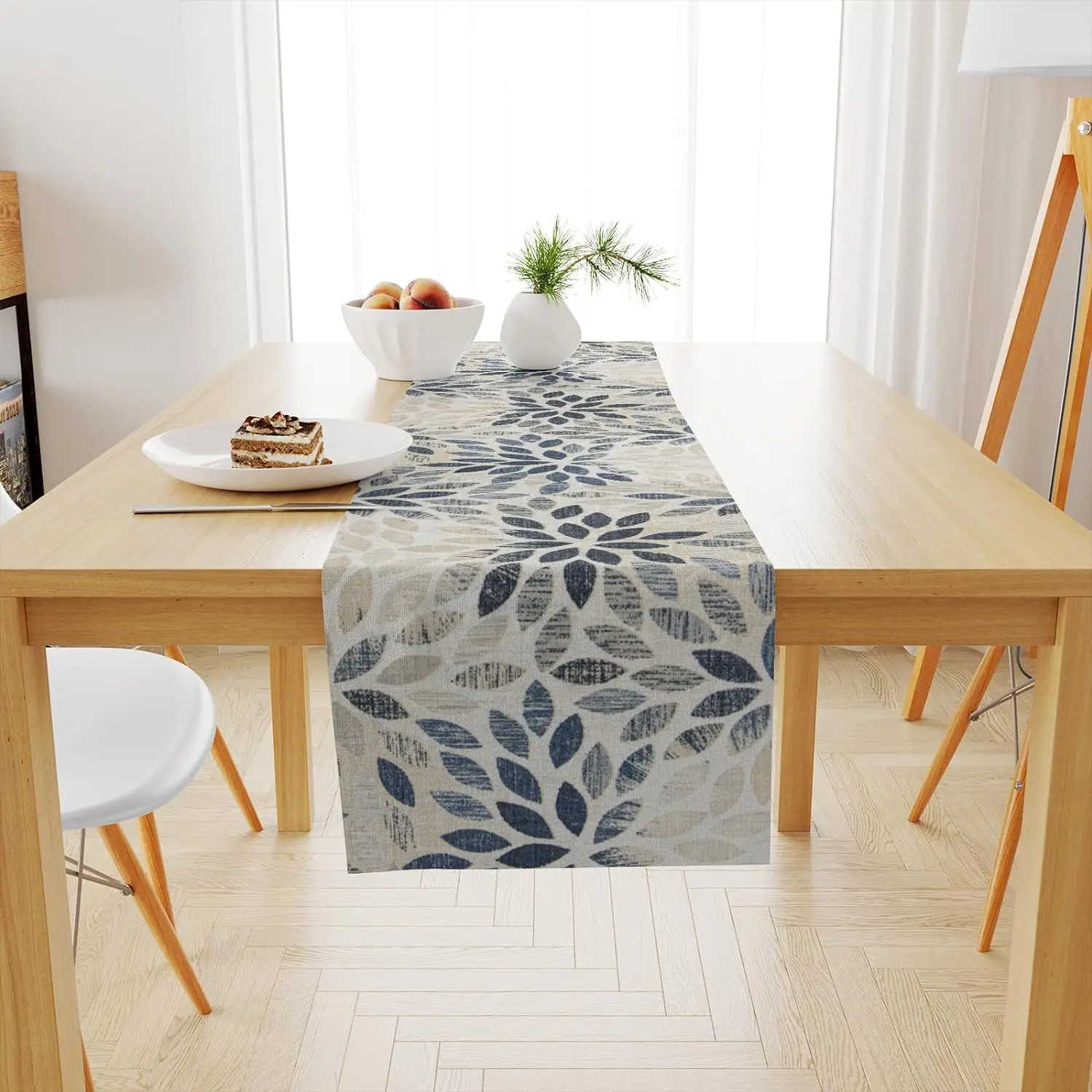 Navy Blue Dahlia Pinnata Flower Linen Table Runner Holiday Party Decor Farmhouse Kitchen Dining Table Runner Wedding Decorations