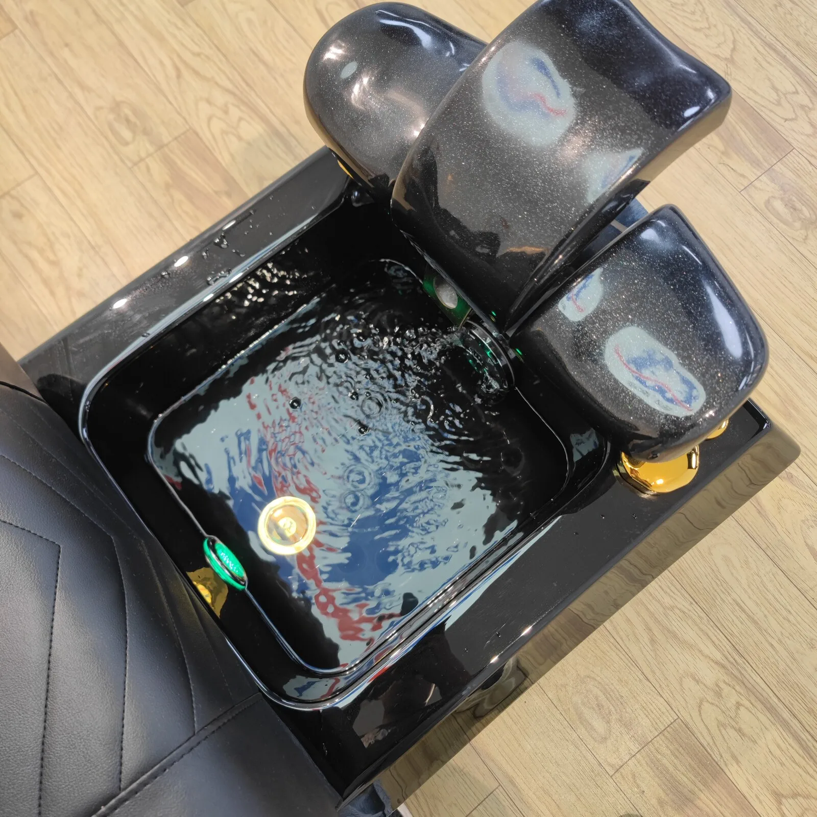 أريكة سبا للقدم مع حوض نقع القدم، كرسي تدليك القدم مع تدليك تلقائي للظهر، أثاث مخصص لمتجر حمام القدم