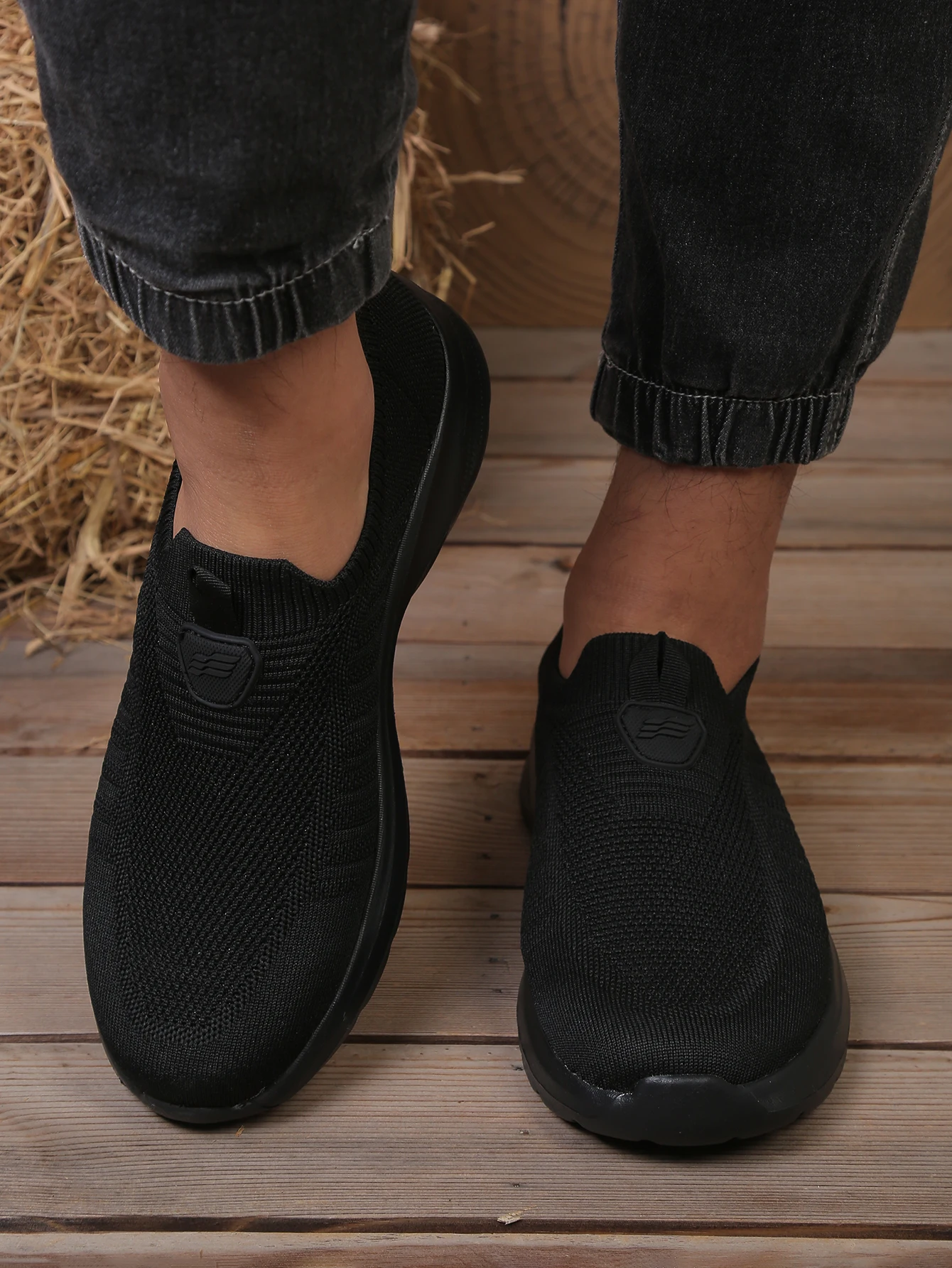 Herren Leichte Wanderschuhe Atmungsaktives Mesh-Obermaterial Gepolsterte Sohle Bequeme Freizeitschuhe für Männer – Detail 2