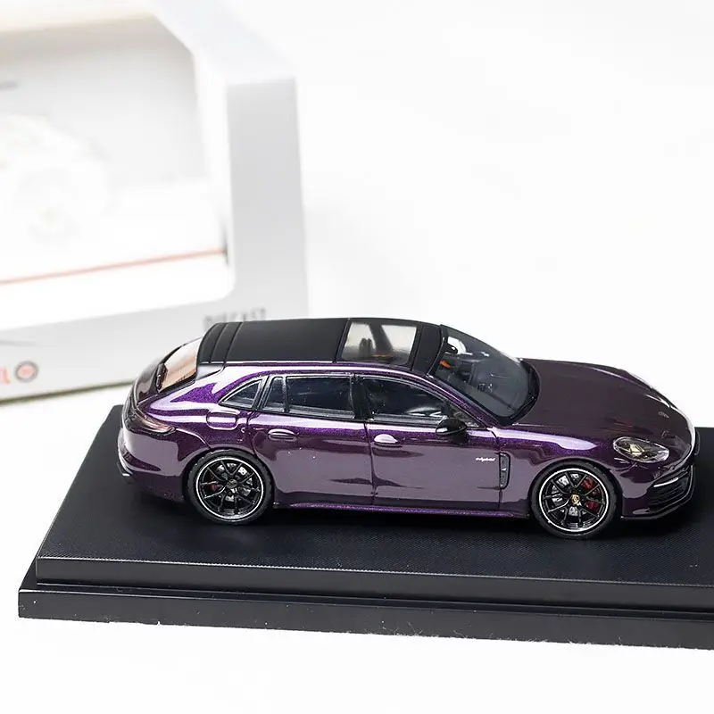 RM 1/64 Panamera Station Wagon Alloy Toy Motor Vehicle Diecast Metal Model Gifts