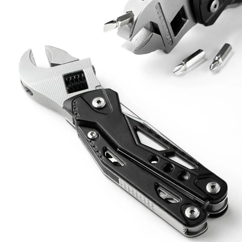 Stainless Steel Multi Tools ，Pliers Pocket Knife with Heavy Duty Pliers Replaceable Bits Multitools for Outdoor, Survival