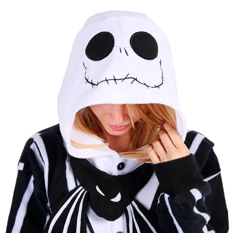 ☆☆A 2025 The Nightmare Before Christmas Jack Skellington Pajamas Winter Lovers Kigurumi Jumpsuits Adult Cartoon Cos New s5g7epp❤