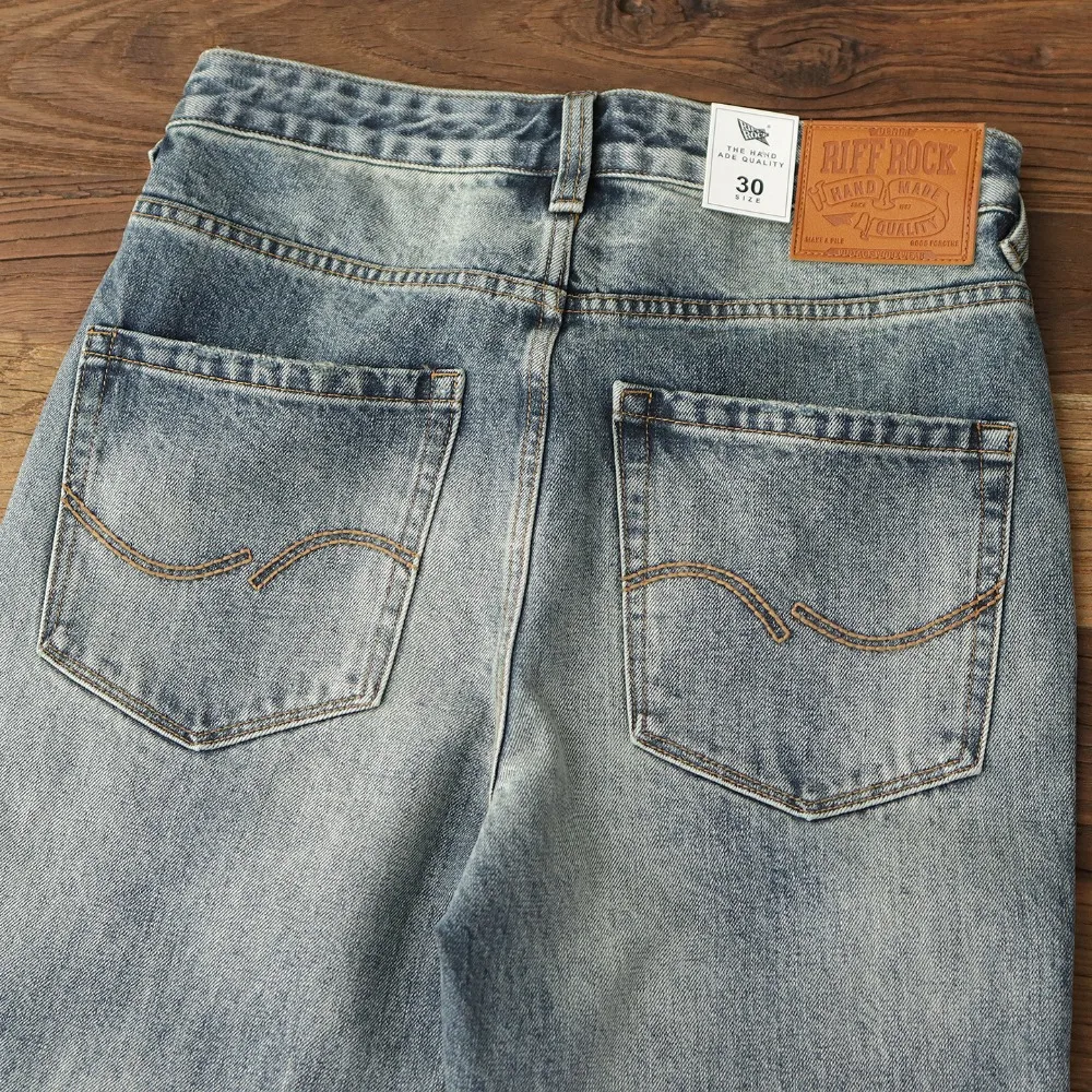 Jeans da uomo in cotone 100%, lavaggio pesante retrò americano e pantaloni dritti slim casual dai vecchi colori chiari