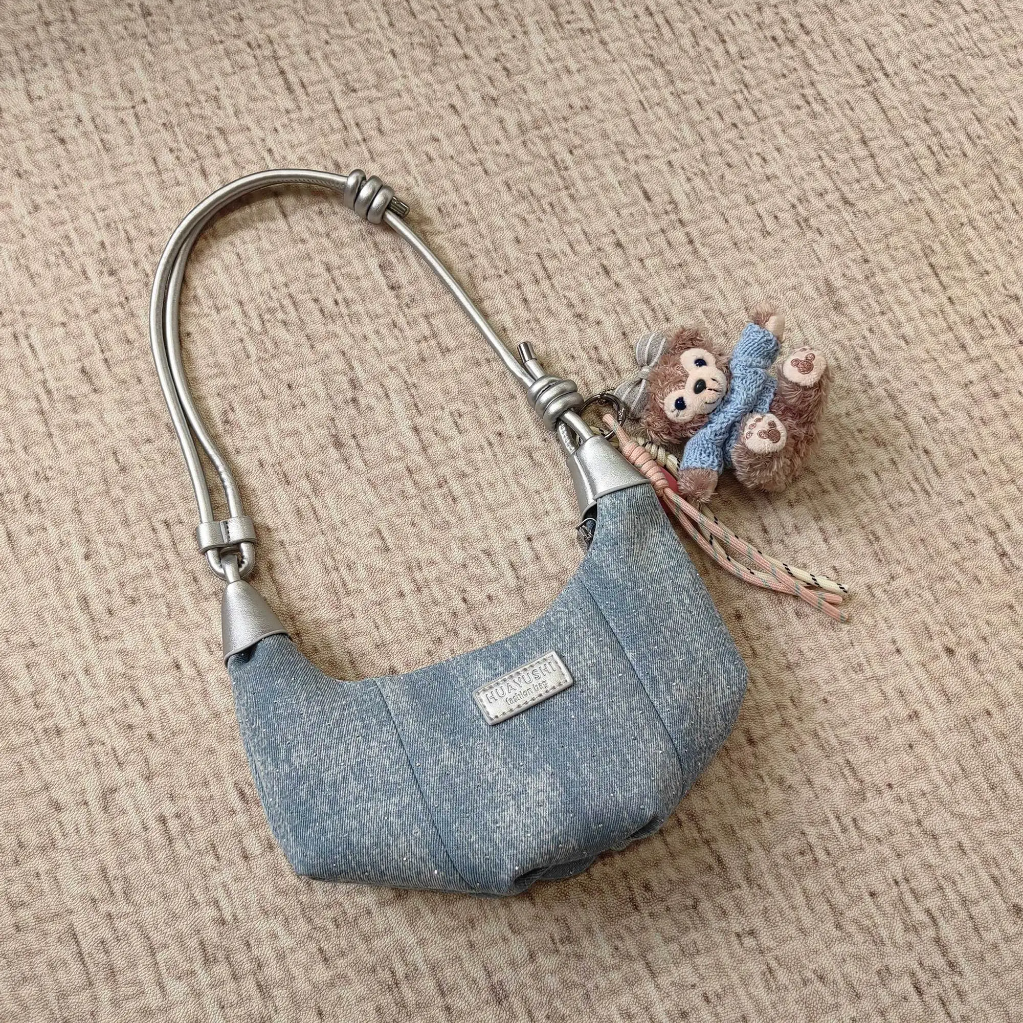 

Retro Chic Hot Girl Denim Underarm Bag Women Commuter Versatile Fashionable Shoulder Bag Ladies 2025 New Handbag Y2k Aesthetic