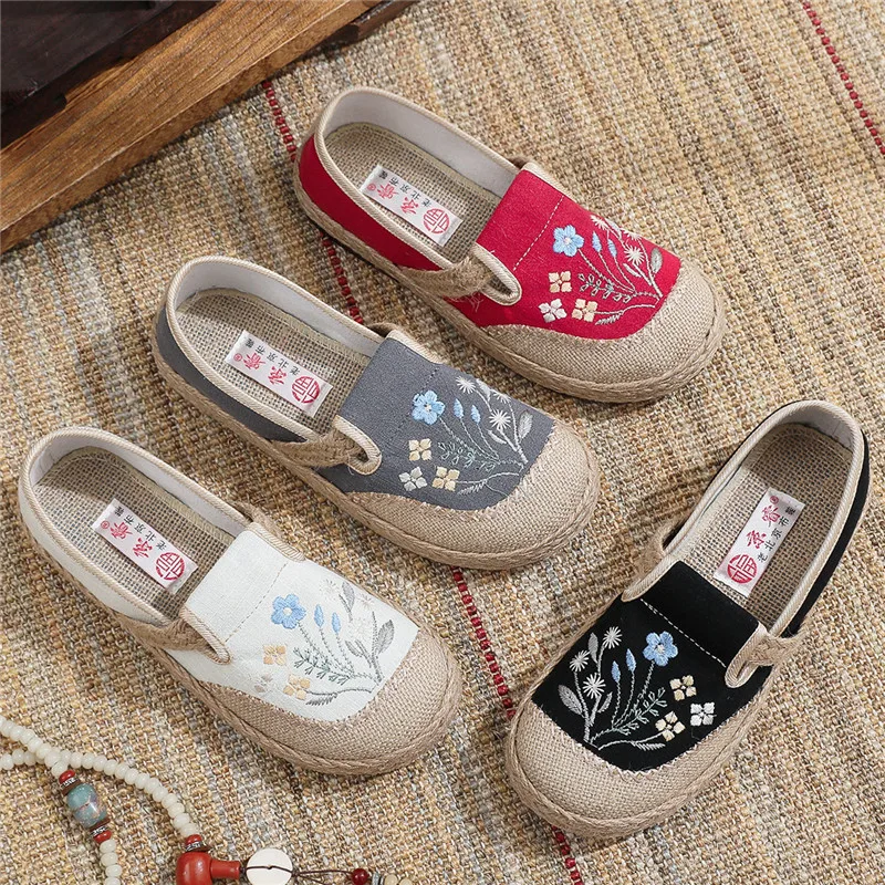 Women Traditional Chinese Embroidered Old Beijing Cloth Shoes, Breathable Linen Slip On Espadrilles with Hand Woven Jute Flat So