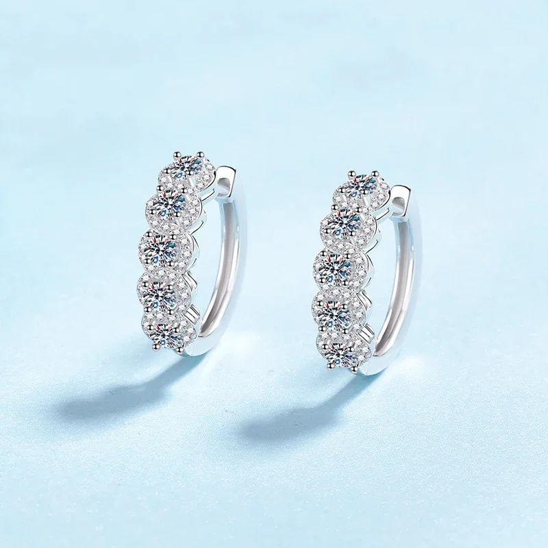 

Платиновые серьги-кольца Pt950 на День святого Валентина для девочек, ряд с бриллиантами, пряжка для ушей, 1 карат, муассанит, подарок на день рождения, женские свадебные украшения