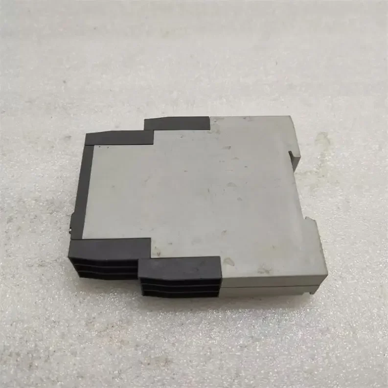 CM-MSS.51P PTC مرحل حماية المحرك الثرمستور 1SVR740712R1300 24-240 فولت #3