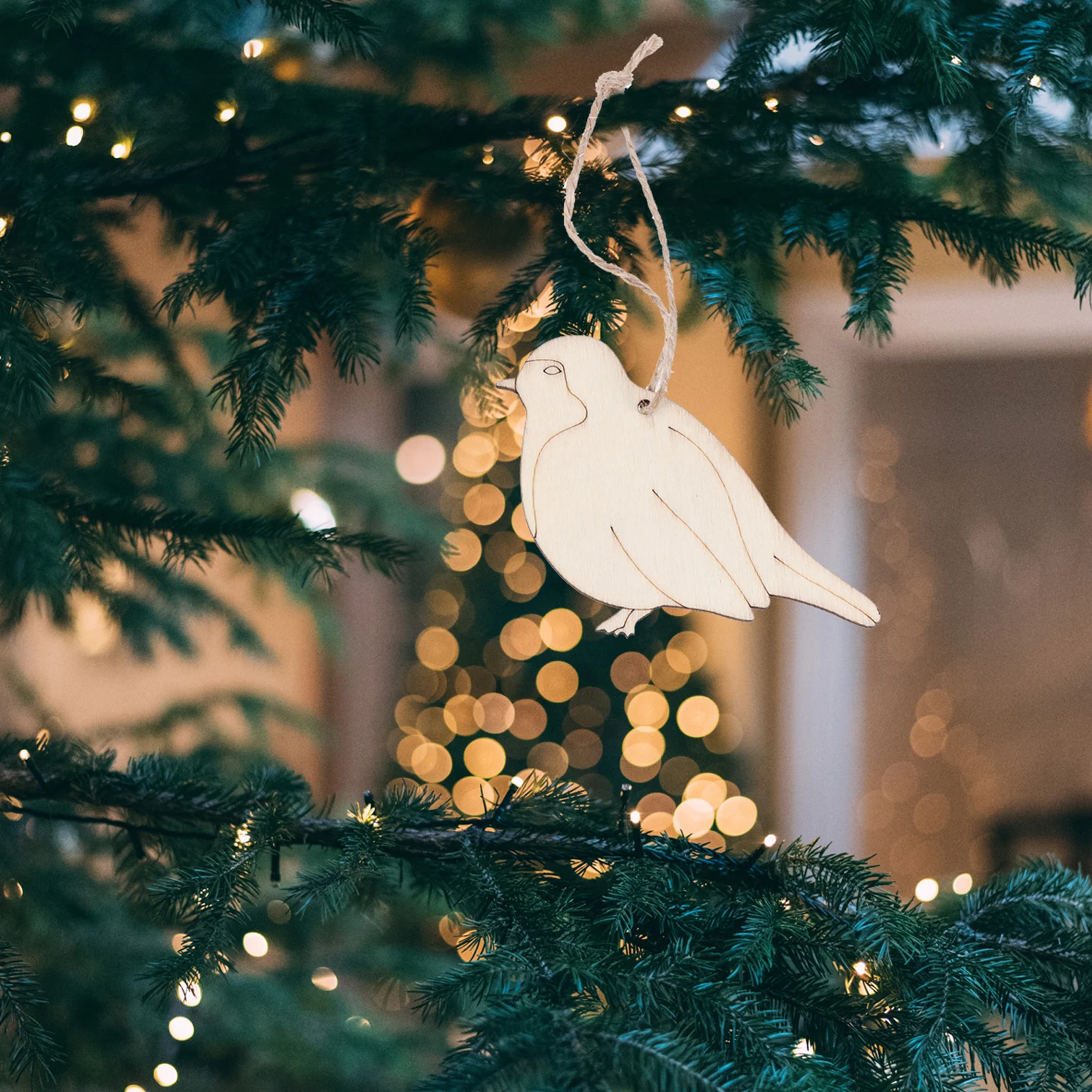 

10Pcs Wooden Christmas Hanging Pendant Decorative Ornament with Rope for Tree Wall Door Garden Party Decoration Accessory