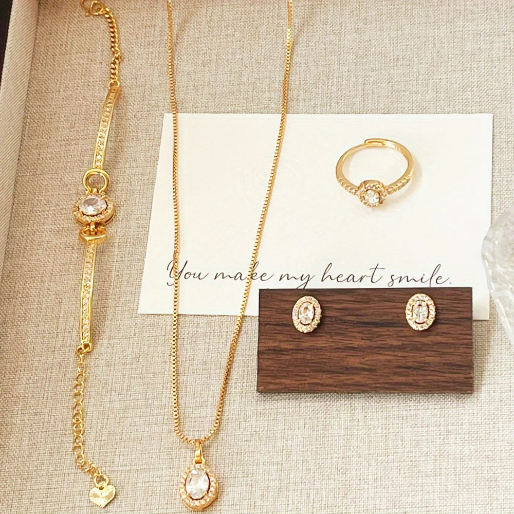 4 Piece Jewelry Set 22K Gold-plated Vintage Style Necklace Bracelet Ring and Earrings with Zircon, Copper Base Banquet Occasions