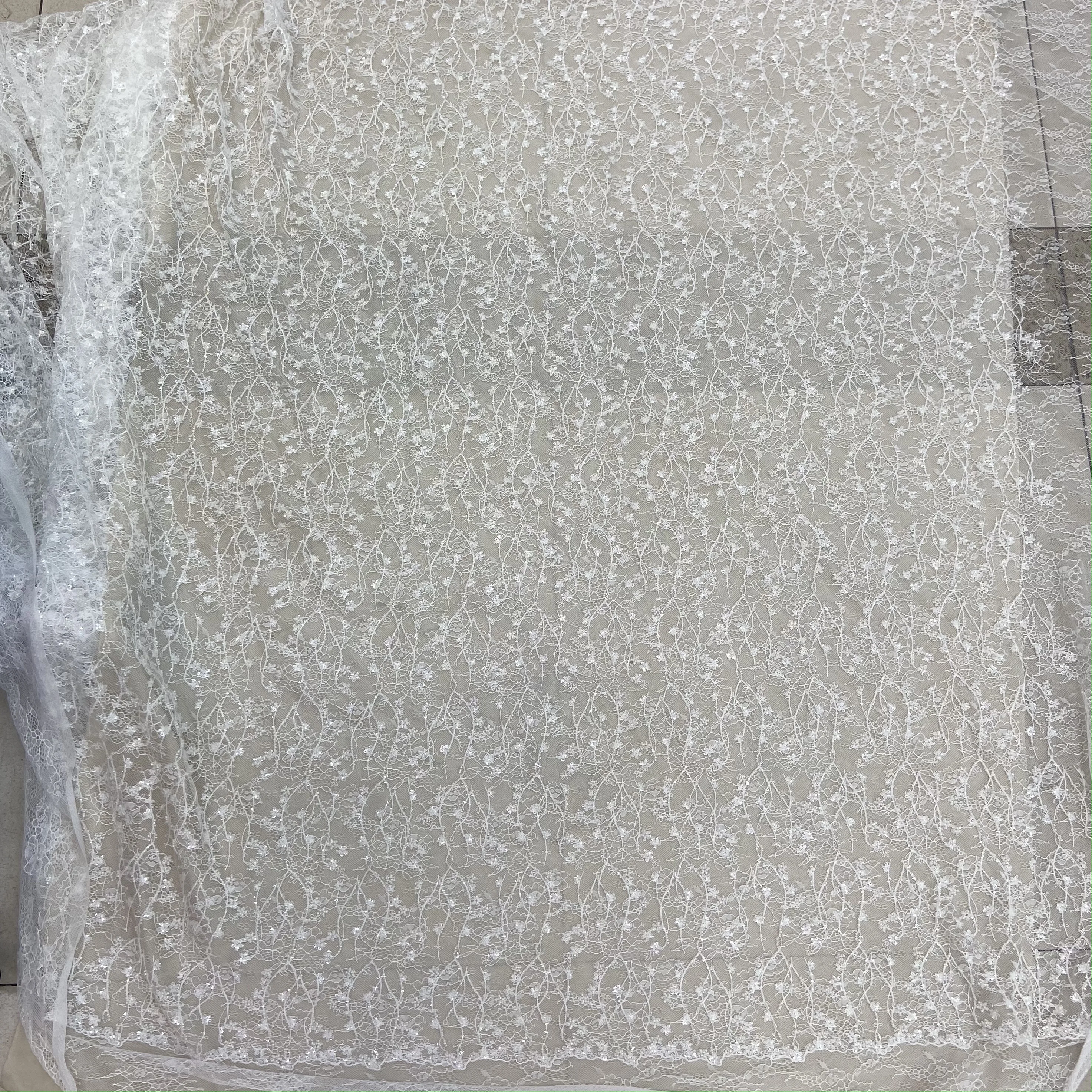 Simple And Fresh Lines Bead Tube Sequin Embroidery Suitable For Wedding Dress Fabric Tablecloth Curtain DIY