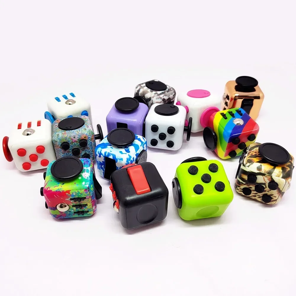 Jouet Anti-Stress Jouets Fidget pour l'Anxiété Soulagement du Stress Fidgets Remplis de Gel à Haute Densité pour la Classe Jouets Apaisants pour Enfants Adultes Enfants