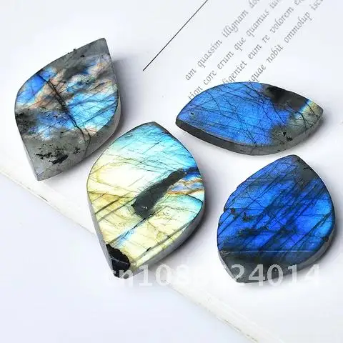 

Natural Labradorite Crystal Original Gemstone Leaf Shape Polished Healing Energy Stone Charm Jewelry Home Decoration Gifts 1PC