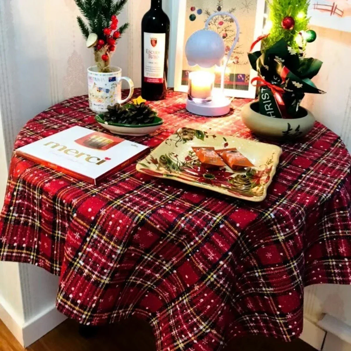 

90cm Tablecloth Simplicity Checkered Fabric Dining Table Coffee Table Tablecloth American Retro Desk Christma Fabric Decorations